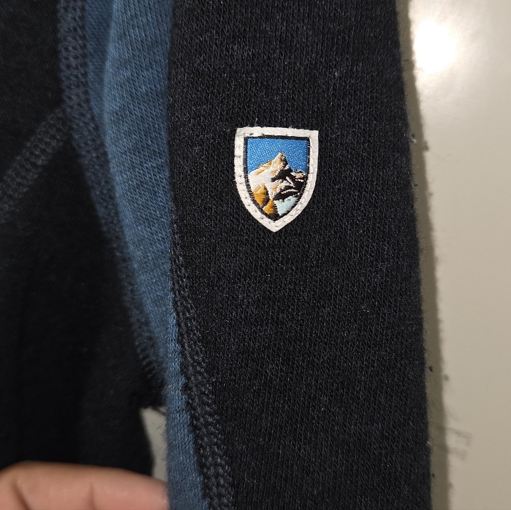 Kuhl Men's Black and Blue Sweater - Picture 3 of 5